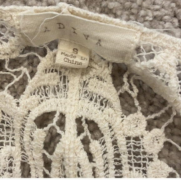 Adiva Shirt - Picture 2 of 2